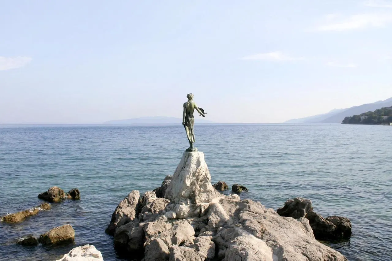 Apartments With A Parking Space Opatija - 7868